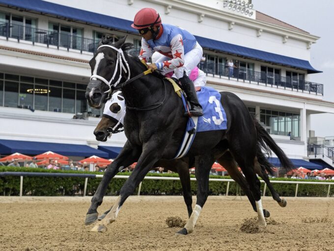 3yo filly Andrea wins the 2025 Azalea S. at Gulfstream Park | Coglianese photo