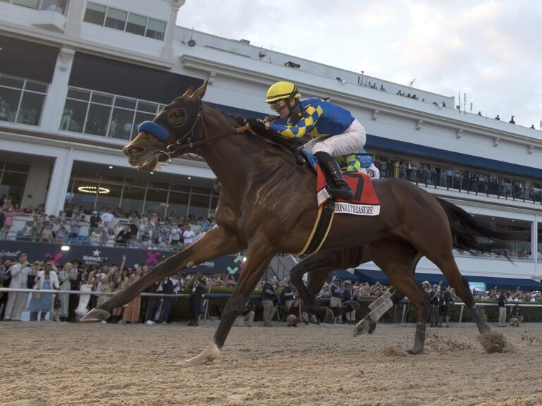 National Treasure wins the 2024 Pegasus World Cup (G1) at Gulfstream Park | Coglianese photo