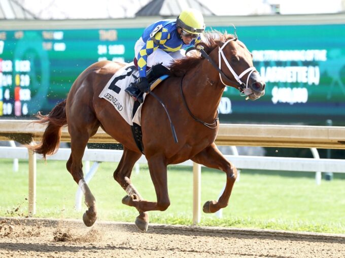 Vekoma's Colloquial wins his stakes debut in the $400,000 Lafayette S. at Keeneland - Coady Media photo