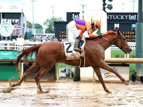 Kopion strides home first in the 2025 Derby City Distaff S. (G1) - Coady Media