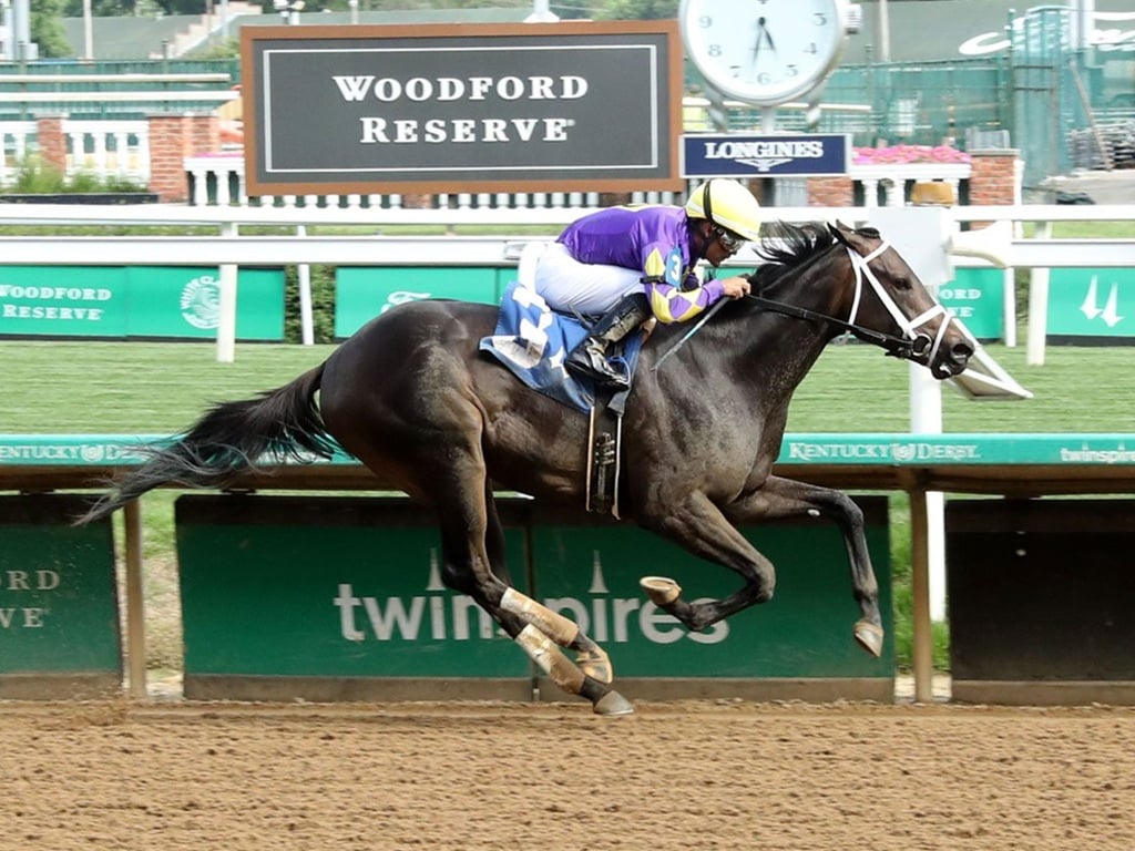 Rock Your World's first winner, Color Comin' In, scores by three lengths on May 15 at Churchill Downs - Coady Media