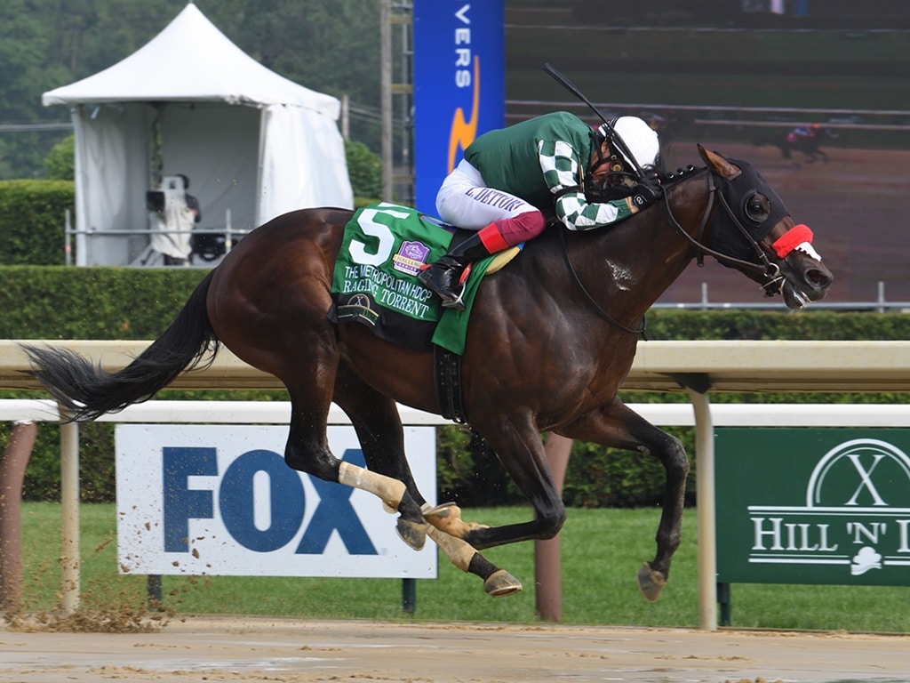 Raging Torrent draws away late to win the $1M Met Mile (G1) - Janet Napolitano/NYRA