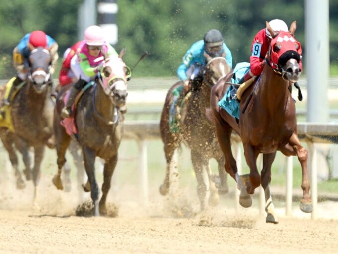 Rolando leaves his foes in the distance in his record-setting performance in the 2025 Petramalo Mile - Coady photo