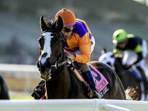 Brave Deb wina the G3 Surfer Girl Stakes, Sunday, October 5, 2025 at Santa Anita Park - BENOIT PHOTO