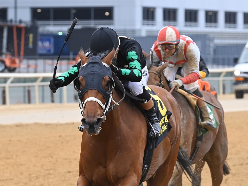 Irish Maxima gets her second lifetime graded stakes win in the 2026 Ruffian S. (G2) - Chelsea Durand