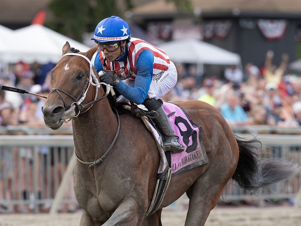 Stradale is a convincing winner of the Gallant Bob S. (G2) at Parx - Sarah Andrew